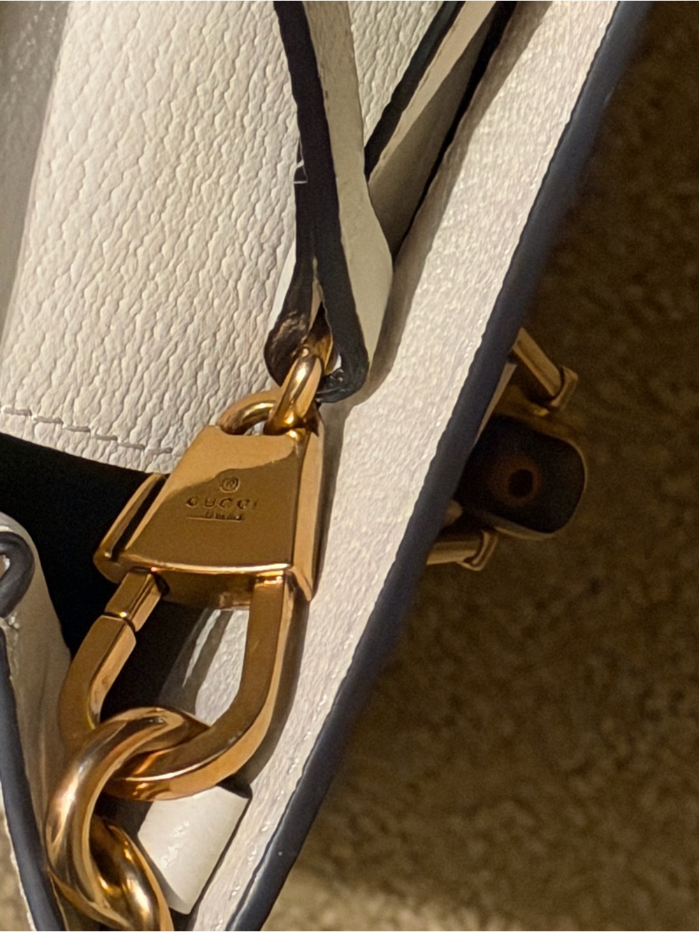 Gucci Diana Medium Calfskin Bamboo Satchel - Picture 10 of 10